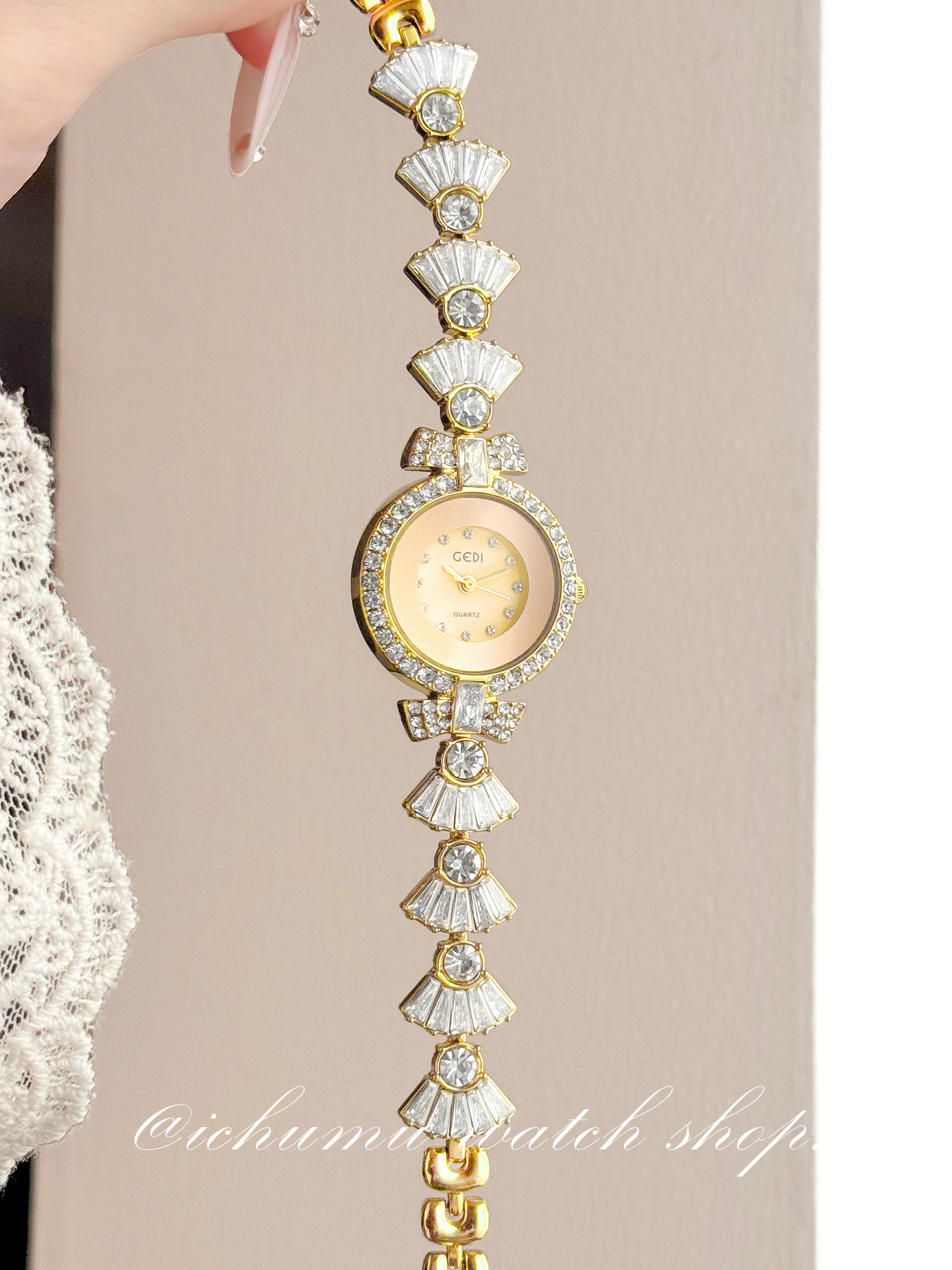 6-piece Ladies' Watch and Acce - огляд і ціна Luxury Watch Collection