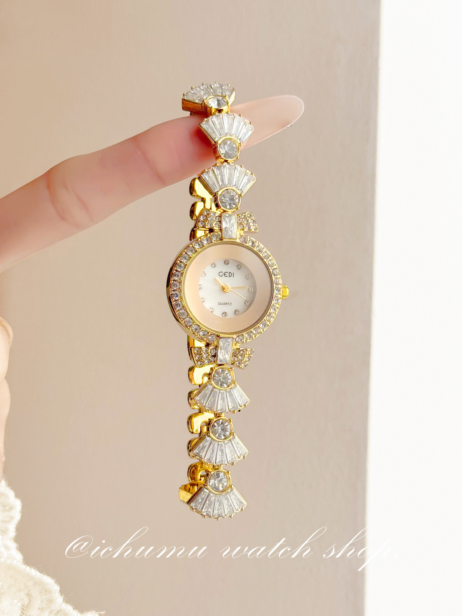 6-piece Ladies' Watch and Acce - огляд і ціна Luxury Watch Collection