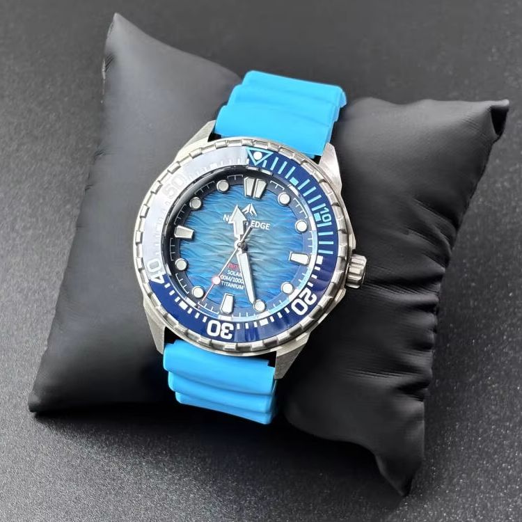 Aviation Titanium Men Diving W - огляд і ціна Diver Watch 300M